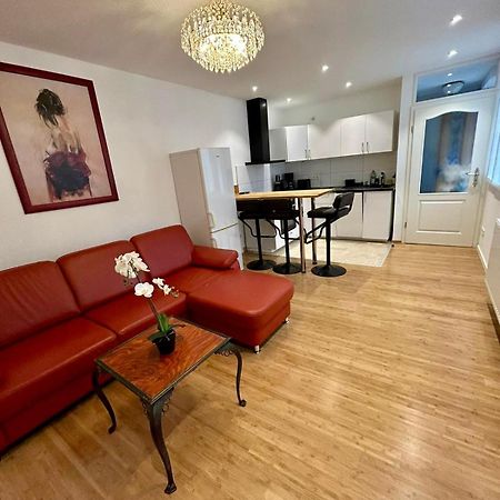 Exklusives Haus, Ruhig Gelegen Im Innenhof, Zentral, Lichtdurchflutet, Καρλσρούη Εξωτερικό φωτογραφία