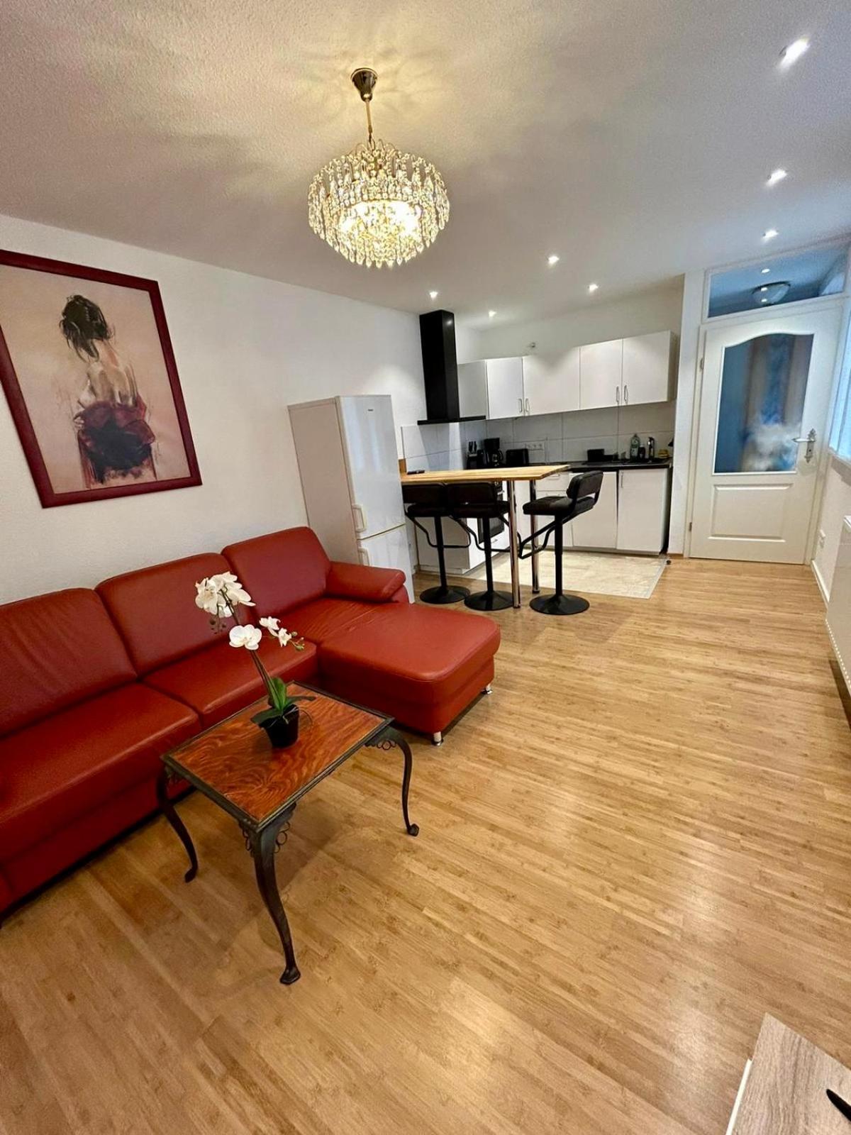Exklusives Haus, Ruhig Gelegen Im Innenhof, Zentral, Lichtdurchflutet, Καρλσρούη Εξωτερικό φωτογραφία